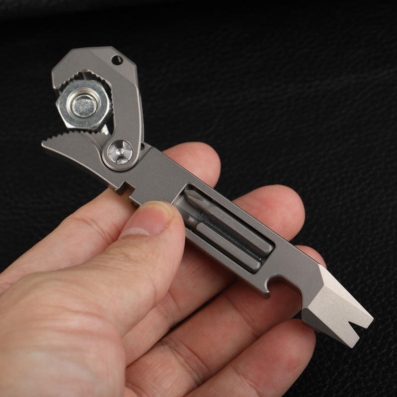 เครื่องมืออเนกประสงค์ไทเทเนียม - Edc Carry Pliers บทวิจารณ์และราคา